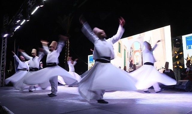 Konya Topluluğu Tunus'ta Sema ve Musiki Sundu