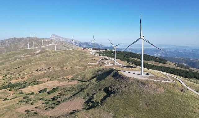 Akfen Yenilenebilir Enerji'den 700 Bin Haneye Yeter Temiz Enerji